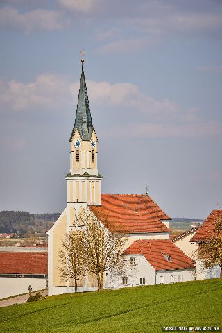 Gemeinde Massing Landkreis Rottal-Inn Anzenberg Wallfahrtskirche Mariä Heimsuchung (Dirschl Johann) Deutschland PAN